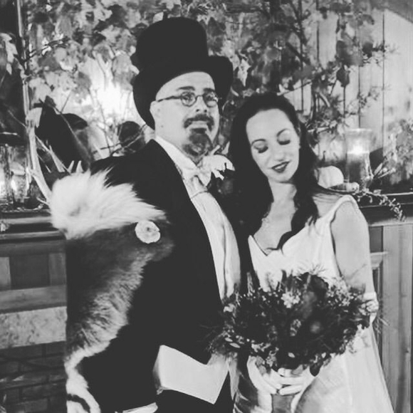 Meet your Posher, Sophia - Picture 1 of 1